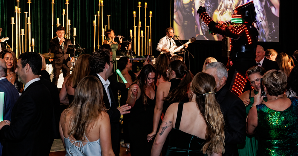 Why Corporate Events With Live Bands Generate Better Guest Engagement